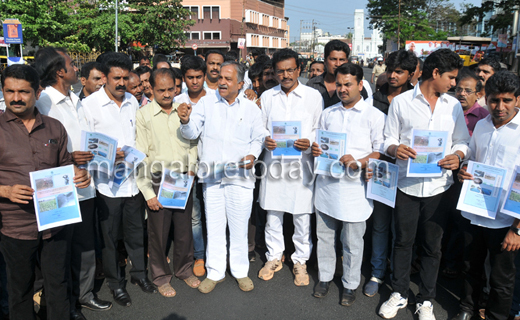 Yettinahole protest in Mangalore / Netravati Nadi Ulisi Horata Samithi protest
